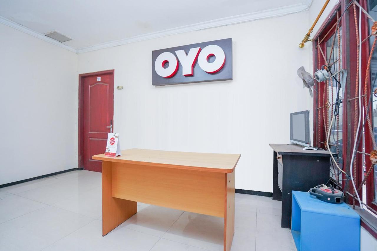 Collection O 1112 Comfitel Siwalankerto Aa4 Otel Surabaya Dış mekan fotoğraf
